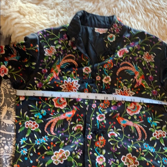 Delicate Chinese jacket - Picture 9 of 11